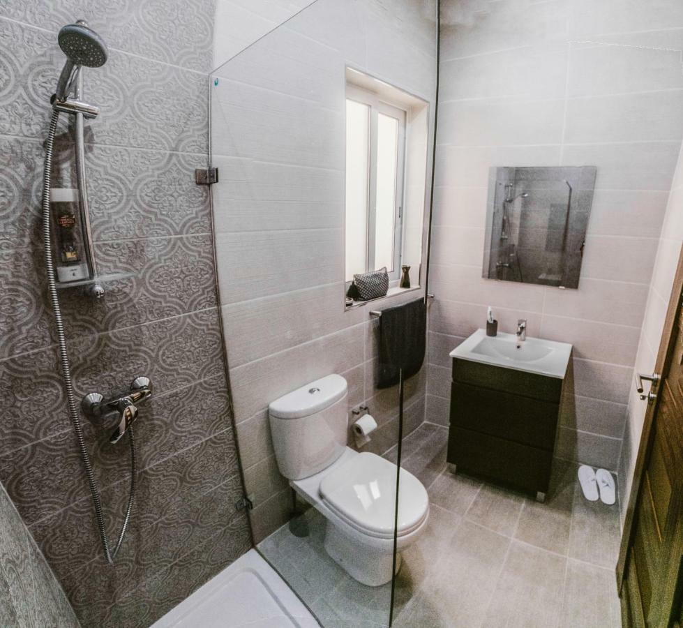 Seafront Apartment No 10 Marsalforn Esterno foto
