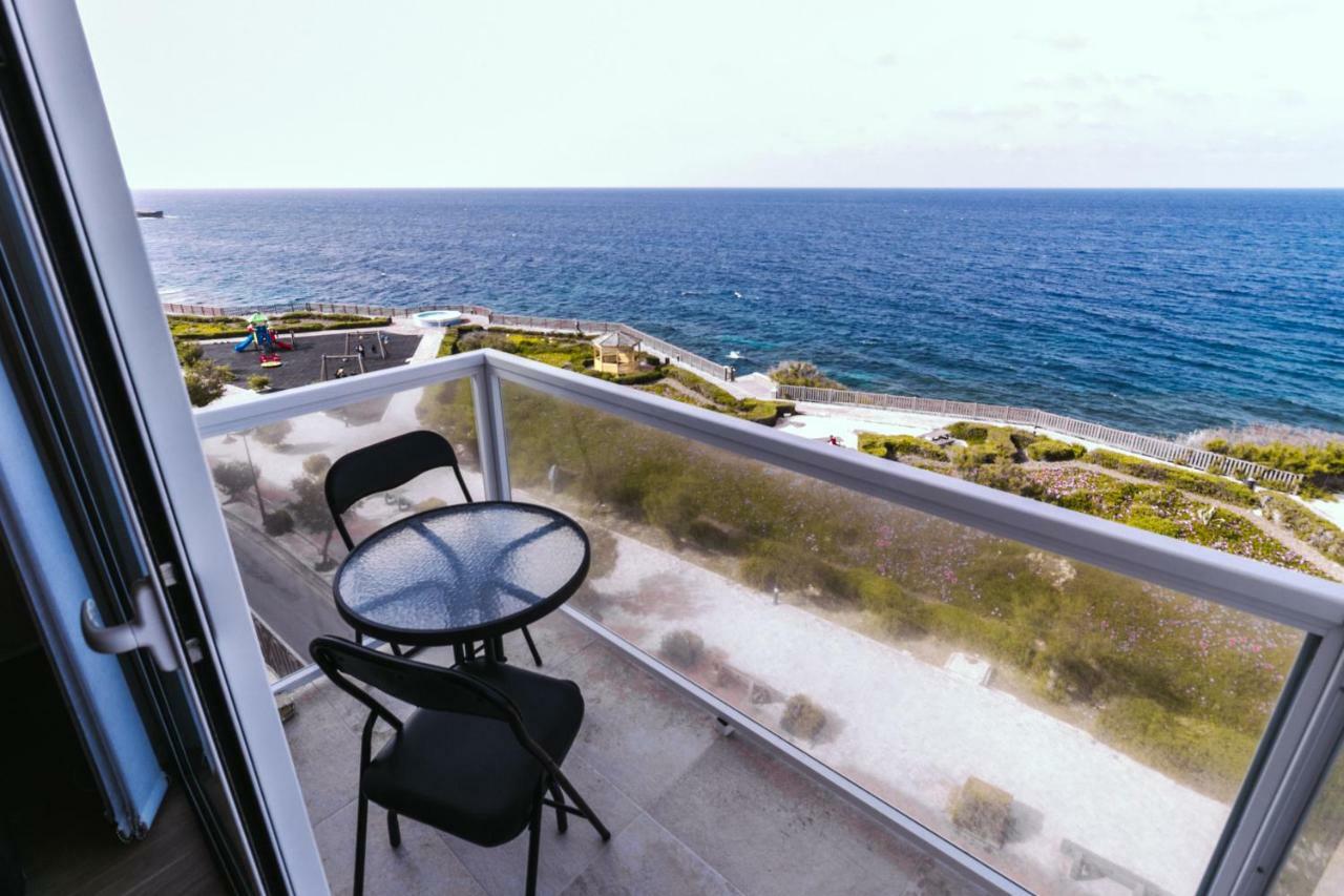 Seafront Apartment No 10 Marsalforn Esterno foto